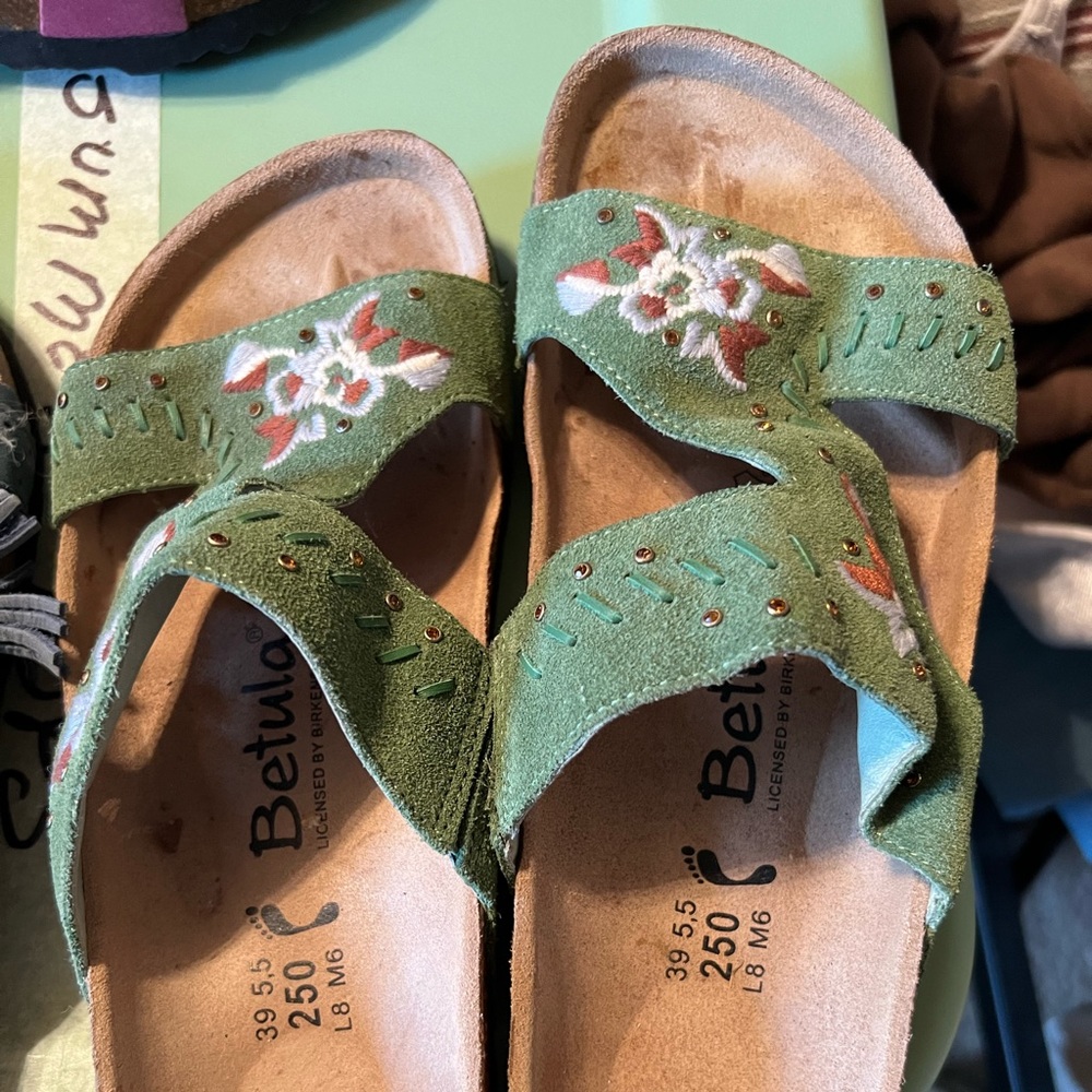Birkenstock sandals size 8